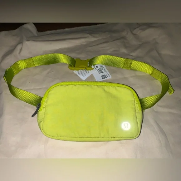lime green lululemon belt bag Neon Green Lululemon Belt Bag Lululemon Athletica Bags Lululemon Neon  Yellow Everywhere Belt